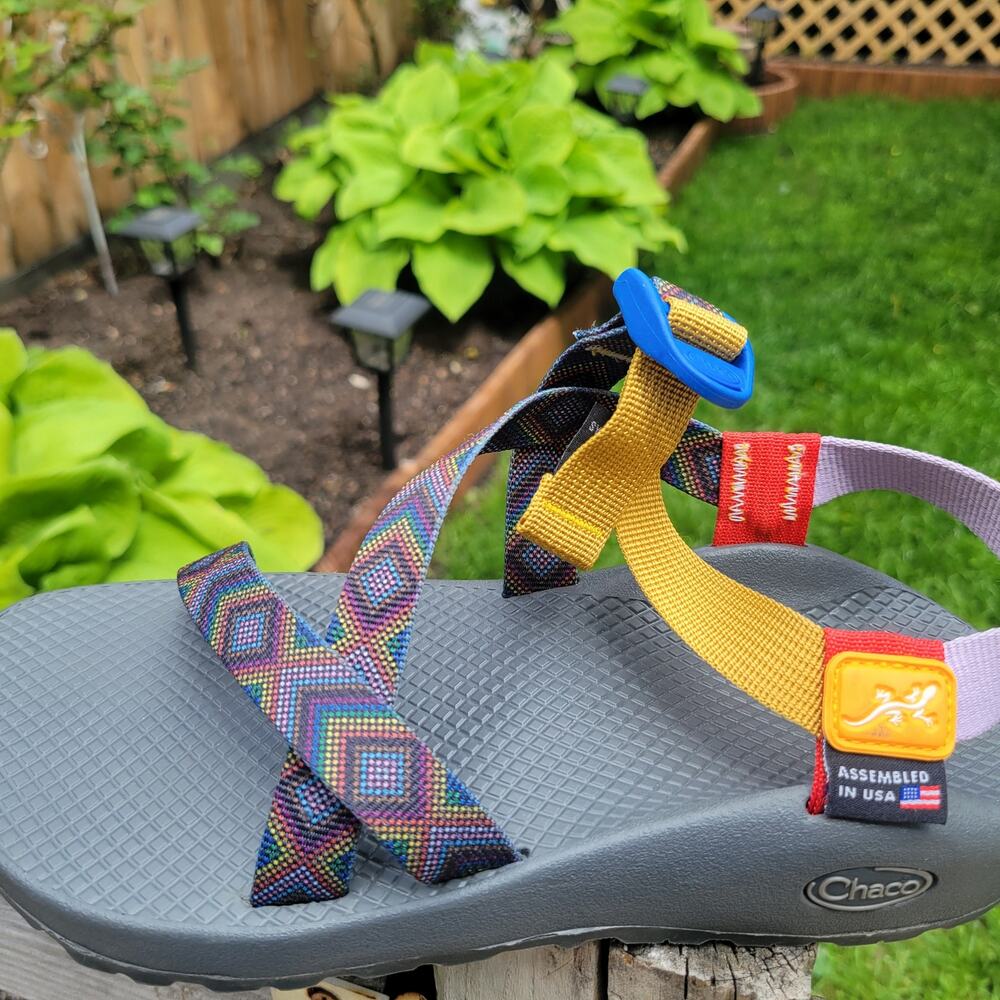 Chaco Women Geometric Colorful Sandals Size 8 - Picture 2 of 6